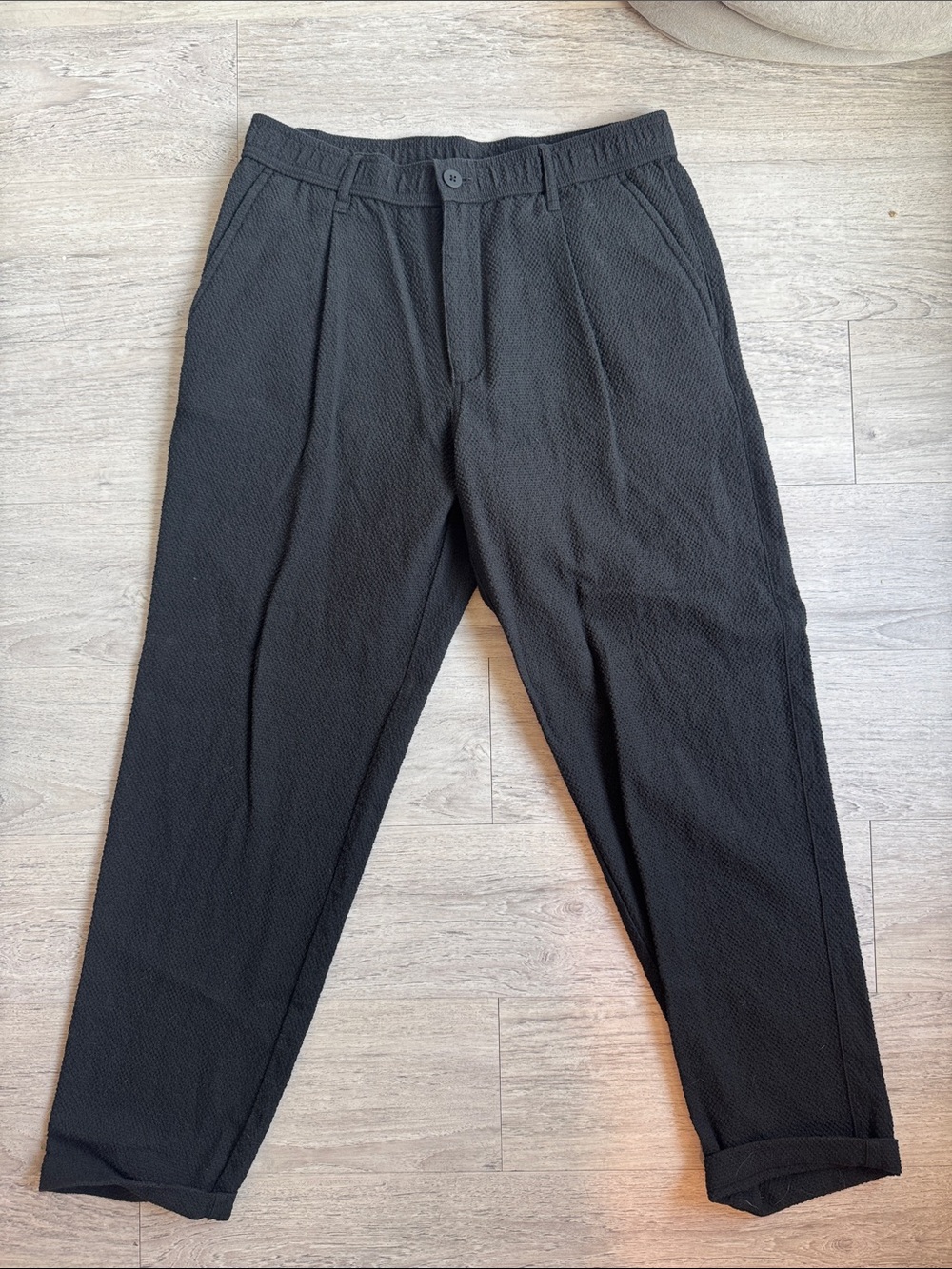 Zara Black Pleated Casual Chinos - Tapered Fit
